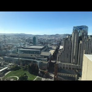 Meet your Posher, Xenia